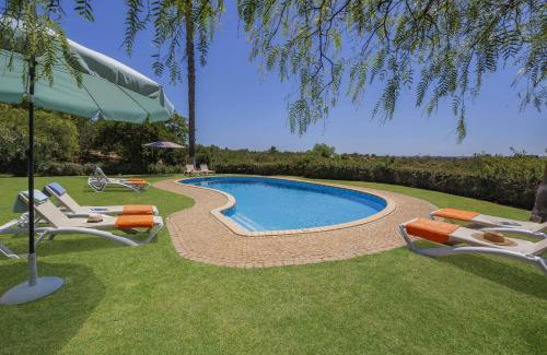 Almancil Villa | Villa Casa do Barrocal by Villa Plus