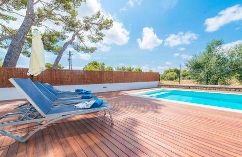 Son Baulo Villa | Villa Casa Marian for 8 with swimming pool, garden and close to beach