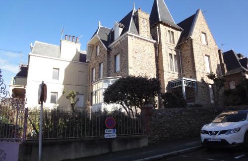 Dinard Apartment | Villa Castelet