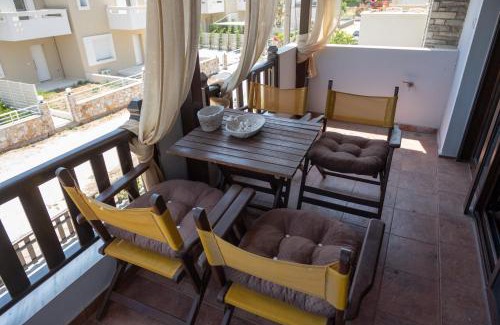 Nea Iraklitsa House | Villa Castello