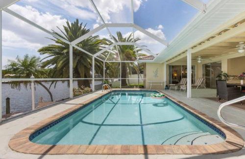 Caloosahatchee Villa | Villa Catalina Isles - Holidays in Paradise