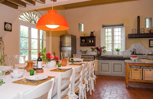 Orentano Villa | Villa Cerbaie In Castelfranco di Sotto, Tuscany