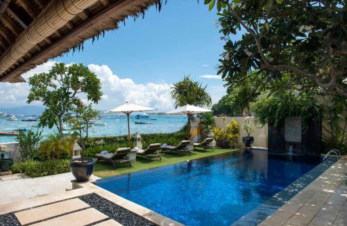 Mushroom Bay Villa | Villa Celagi