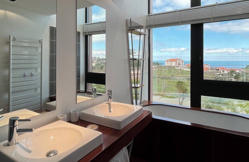Kokotia Hotel | Villa Cenitz Lafitenia Resort