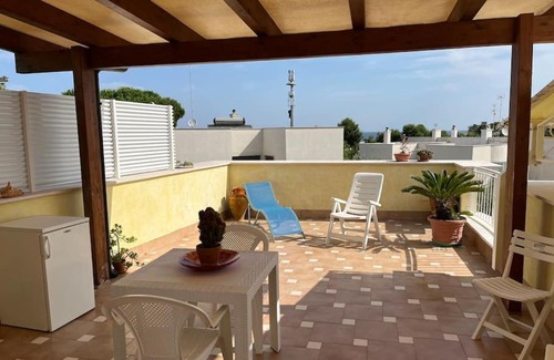 Bisceglie Villa | Villa Cetta al mare….o in piscina?