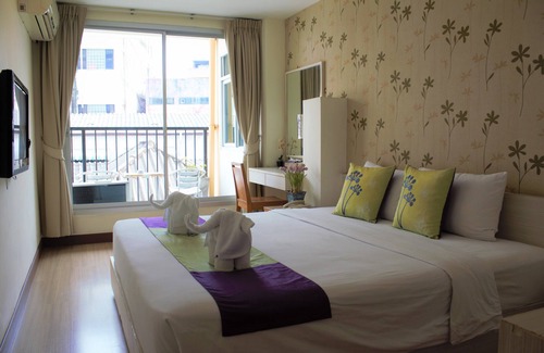 Talat Yot Hotel | Villa Cha-Cha Khaosan-Rambuttri