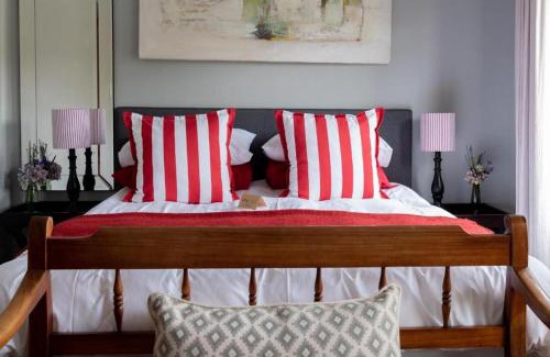 Kleinmond House | Villa Chad Luxury Guesthouse
