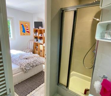 Vence House | Villa - Chambre privée au calme pour 2 personnes