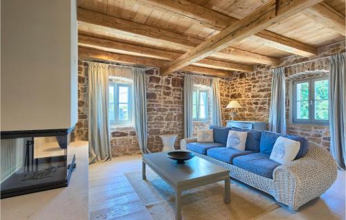 Radovani House | Villa Charlotta