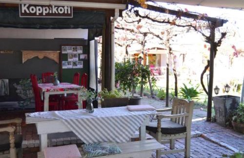Porterville House | Villa ChoCoLatt Guest House