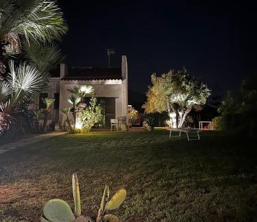 Mazzaforno Villa | Villa Ciclamino by the sea in Cefalù