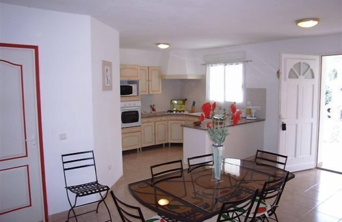 Moriani-Plage Villa | Villa Cigale 3 - 8 people 300m from the beach with shared pool