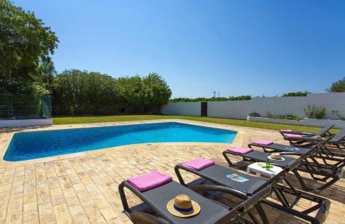 Almancil Villa | Villa Citrinos by Villa Plus