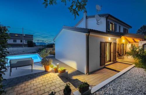 Visnjan Villa | Villa Clariss
