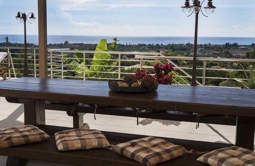 Kaligata Villa | Villa CLEO