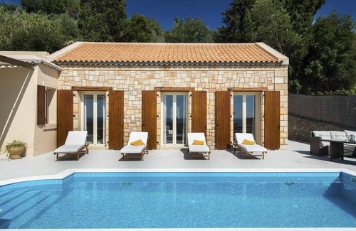 Kaligata Villa | Villa CLEO