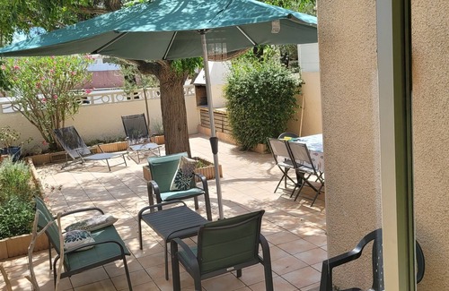 Saint-Pierre-la-Mer Villa | VILLA CLIMATISEE, GARDEN, SEA VIEWn6 to 7 people; Ideal family.