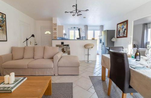Montauroux Villa | Villa climatisée, jardin, proche du Lac de St Cassien, Grasse, Fréjus, Cannes