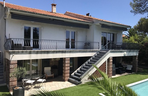Saint-Raphael Villa | VILLA CLIMATISEE WITH SWIMMING POOL 800m FROM THE SEA WITH WIFI