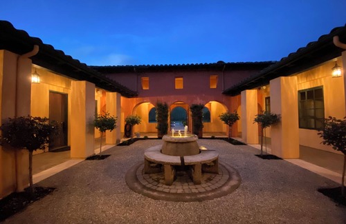 Kenwood Villa | Villa Colibri, by Vinifera Homes