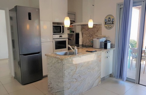 Tarcu Villa | VILLA COLOMBA - FRONT OF THE SEA- 4 *
