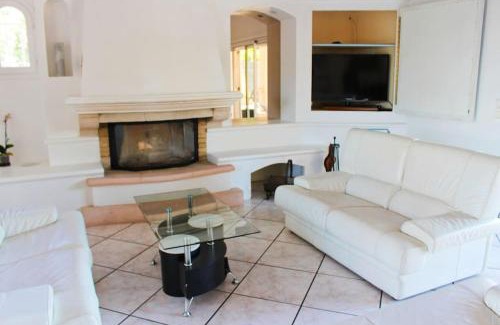 Callian Villa | Villa Colombe, vaste jardin, 30 min des plages