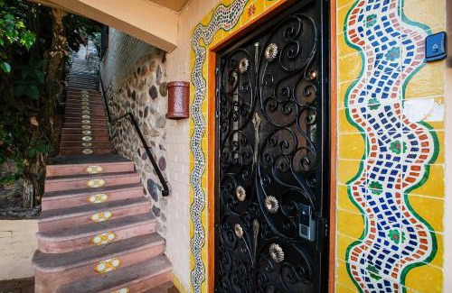 Jimenez Villa | Villa Colonial en el centro de Puerto Vallarta