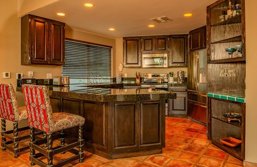 Pedregal Villa | Villa Colorado - Great Value! Walk to Marina & Downtown Cabo. Promos available