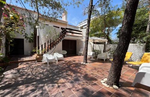 Vila Real Santo Antonio House | Villa com 5 Quartos a 5 min praia e do Centro