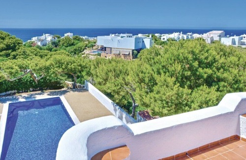 Ciutadella de Menorca Villa | Villa con Piscina y Terraza con Vistas al mar
