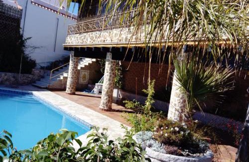Carihuela House | Villa con piscina privada