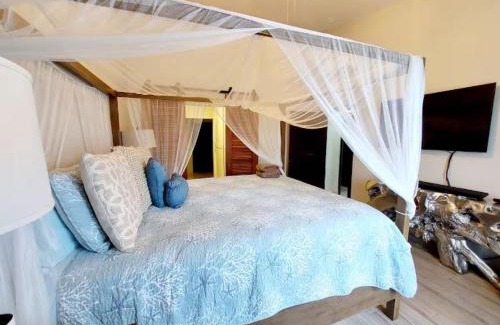 Playas de Rosarito House | Villa Coral 3 BR 3BA with pool