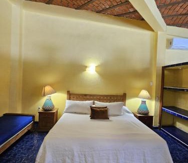 Rincon de Guayabitos Hotel | Villa Corona del Mar