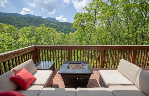 Tynecastle House | Villa Costalotta