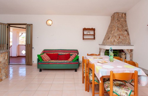 Siniscola Villa | Villa Country House with Mountain View, Garden & Wi-Fi