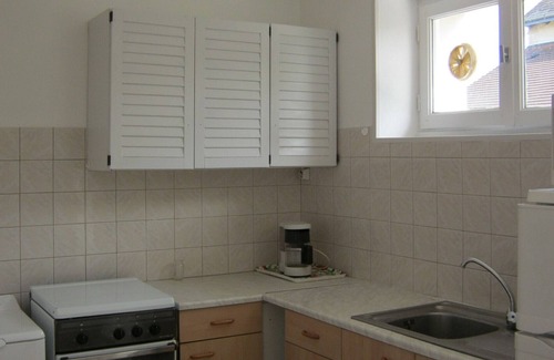 Coussay-les-Bois House | Villa Coussay-les-Bois, 2 bedrooms, 4 persons