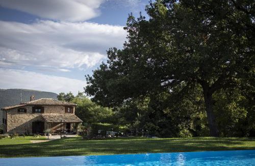 Castelraimondo Villa | Villa Crespa - Homelike Villas