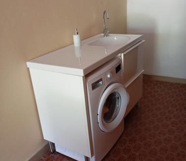Arco Apartment | villa Cretaccio Arco,bilocale in casa di campagna a 5 Min dal lago con deposito bici e attrezzatura