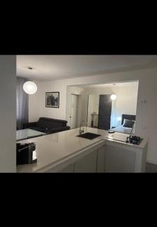 Piacenza House | Villa Cristalli clinica pc