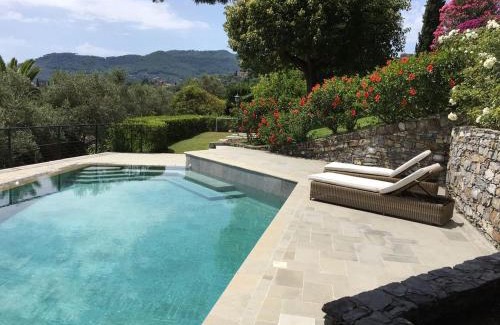 San Lorenzo della Costa Villa | Villa Cristina luxury property in Rapallo