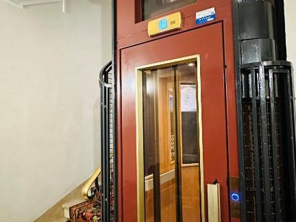 Quartier de la Monnaie Apartment | Villa d'art - Claire