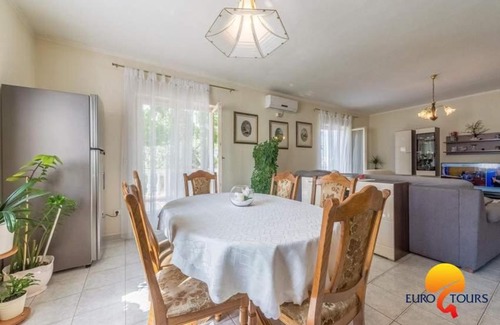 Brodarica Apartment | Villa Dajana