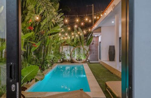 Pererenan Villa | Villa DAN - Tropical & Modern 3BR Villa - Central Canggu Beach