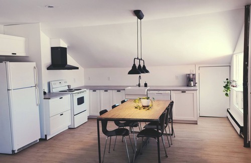 Lac-Brome Apartment | Villa de Brome