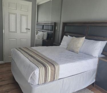 Boksburg House | Villa de Casa