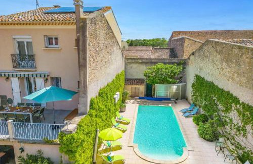 Pouzolles Villa | Villa de la Cloche by Villa Plus