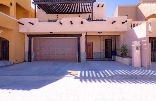 Villas de Las Palmas House | Villa de Las Palmas 3BR Holiday Rental Home