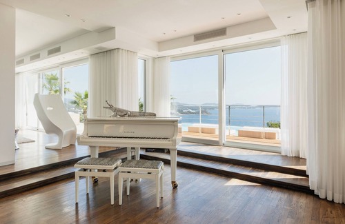 Siesta Villa | Villa de Lujo con Vistas al mar en Santa Eulalia