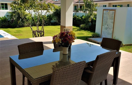 Hua Hin Villa | Villa de Veluwe at Hua Hin