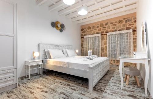 Petaloudes Apartment | Villa del Capo Suites